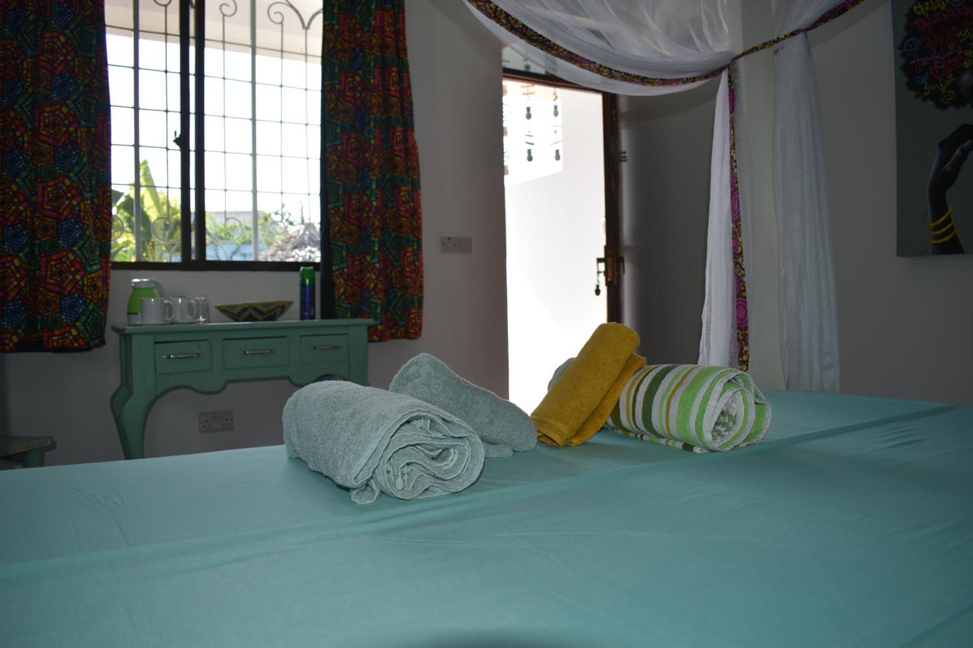Pineapple House Bed and Breakfast Nungwi Exteriör bild
